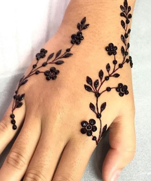 Flower mehndi with Vine and small flower 