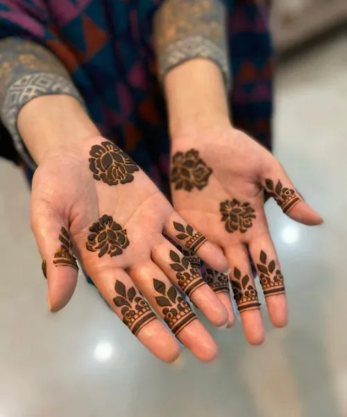 Minimal Mehndi with Roses