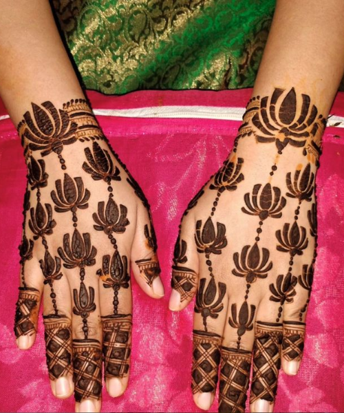 Elegant lotus mehndi