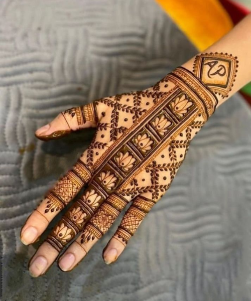 Elegant Striped Lotus Mehndi Design