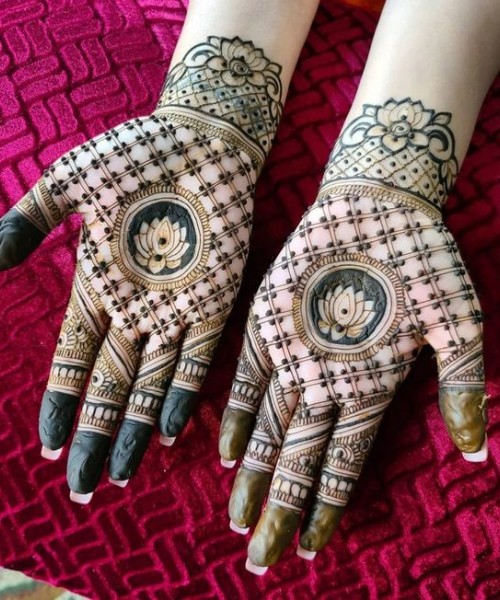 Karwa Chauth Mehndi with Lotus Motifs and Mesh Pattern