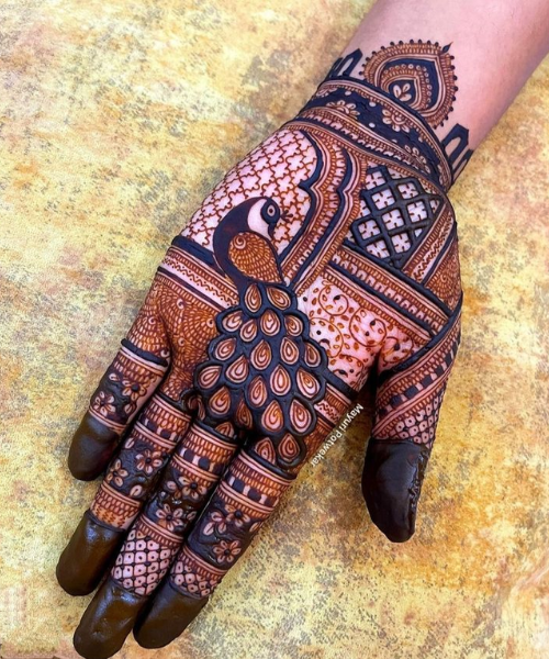 Mehndi with Intricate Peacock Motif and Detailed Patterns