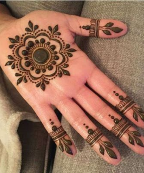 Central Floral Motif and Minimal Finger Designs