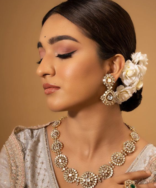 Elegant Minimalist Bridal Look with Soft Matte Finish