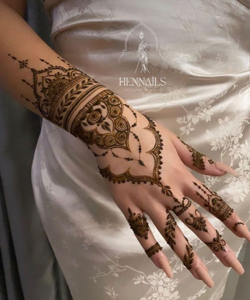 Floral Arabic Mehndi with Mandala Art