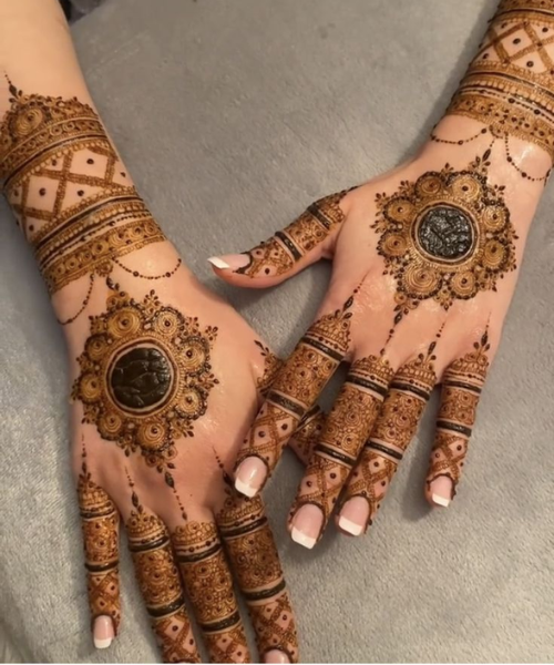 Royal Arabic Mehndi with Mandala Highlights