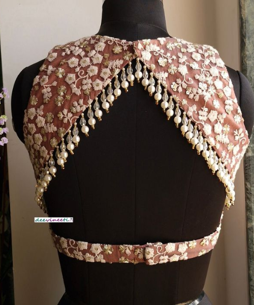 Pearl-Detailed Triangle Brocade Back