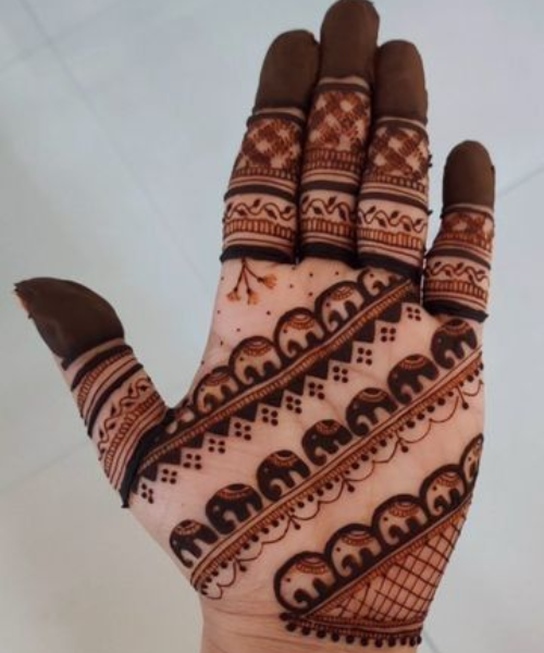 Elegant Diagonal Elephant Mehndi Design