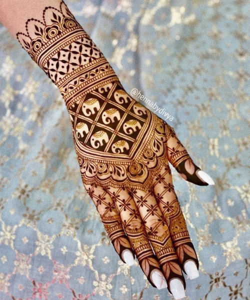 Elegant Mehndi with Elephant & Floral Motifs