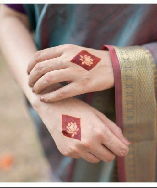 Lotus Motif Framed in Diamond Shape