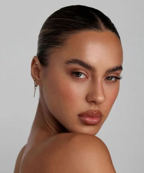 Natural Brows- Indian Bridal Makeup Trends 2025