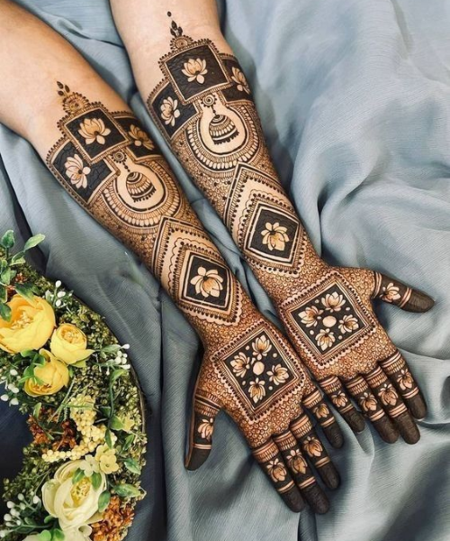 Geometric Lotus Mehndi with Jhumka Art - Latest Mehndi Designs 2025 