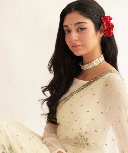 Loose Open Hair with Side Floral Charm - Summer Hairstyles for Brides