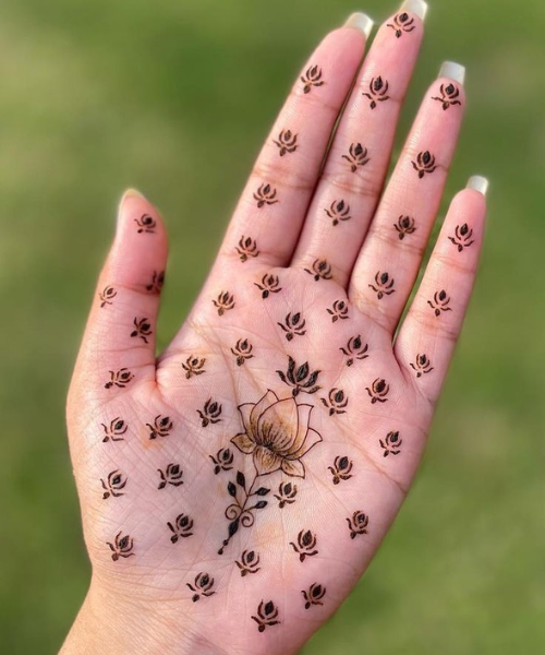 Lotus Motif with Tiny Bud Mehndi Art
