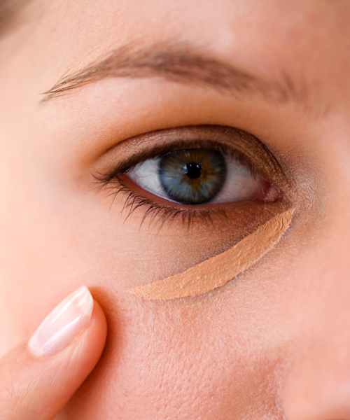 Use an Oil-Free Concealer for Targeted Coverage