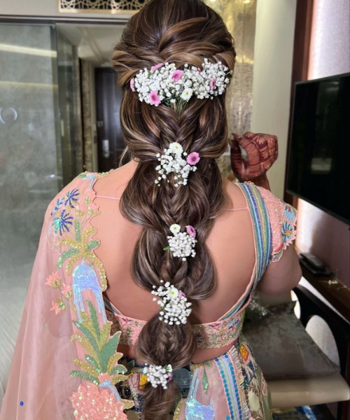 Bubble Floral Braid with Baby’s Breath