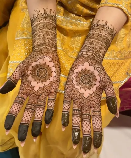 Bold Mandala Blooms with Geometric Net Details