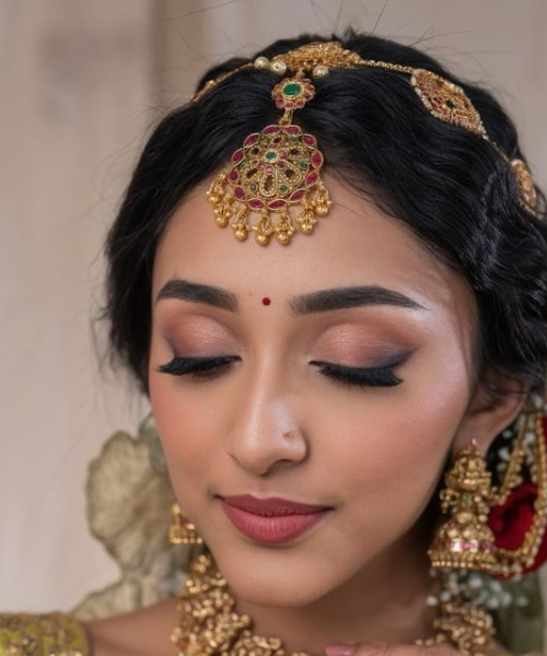 Nude makeup with Ethnic Touch