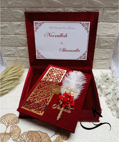 Royal Velvet Box Wedding Invite