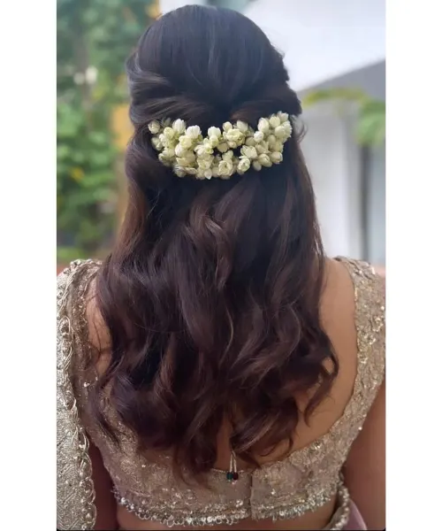 Soft Wavy Hairstyle with Jasmine Flowers
